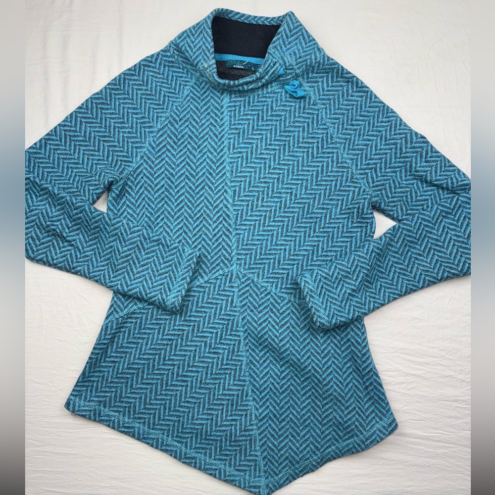 prAna Women's Mattea Sweater in a blue herringbone pattern
